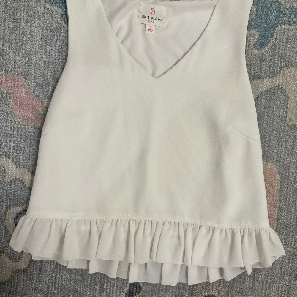 JB by Julie Brown White Sleeveless Ruffled Blouse